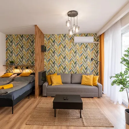 Party & Chill - Downtown Center With Big Balcony And Ac Budapest