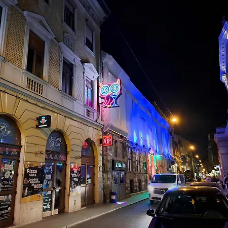 Apartament Party & Chill - Downtown Center With Big Balcony And Ac *