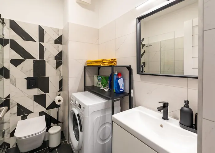 Appartement Party & Chill - Downtown Center With Big Balcony And Ac
